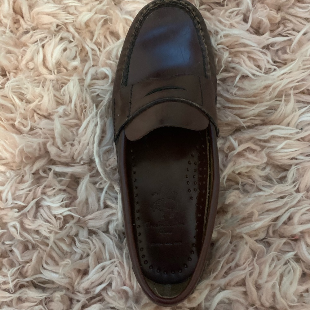 Dress shoes